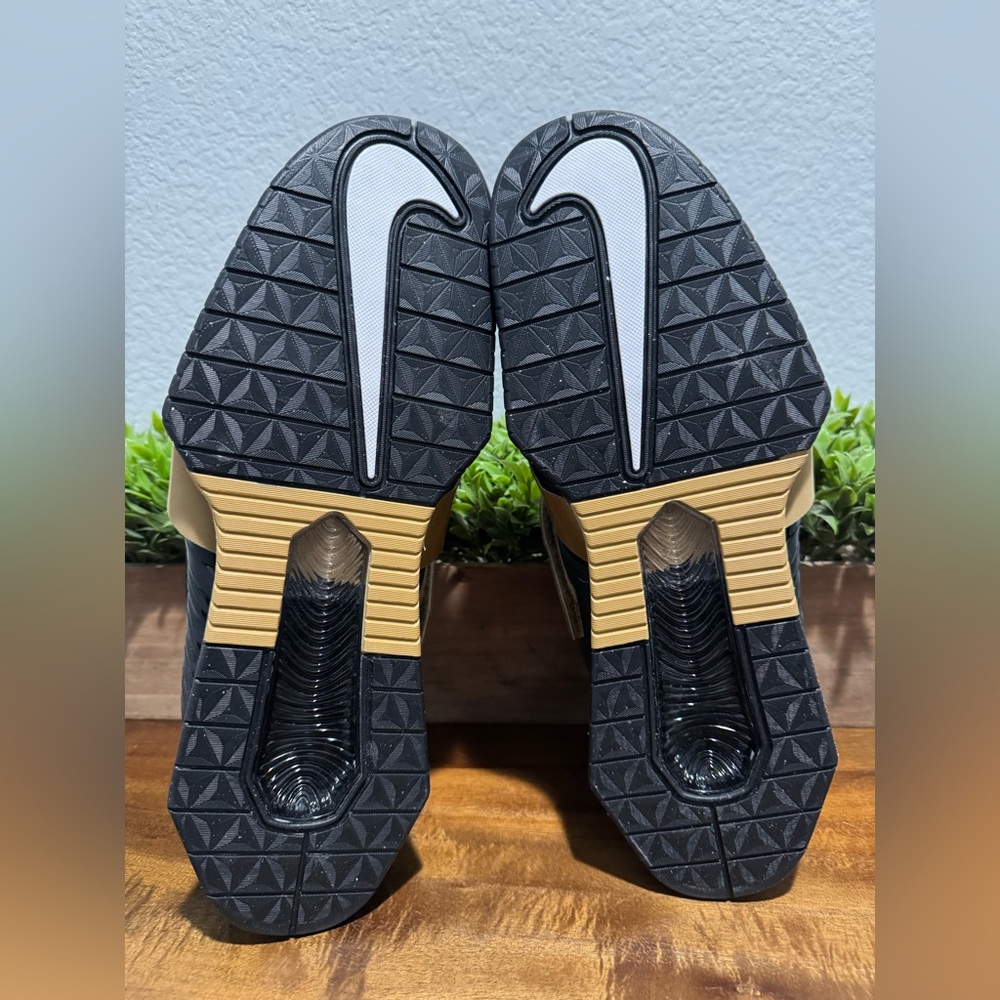 Nike Romaleos 4 Weightlifting Squat Shoes Black Gold CD3463-001 Men’s Size 13 - Picture 9 of 11